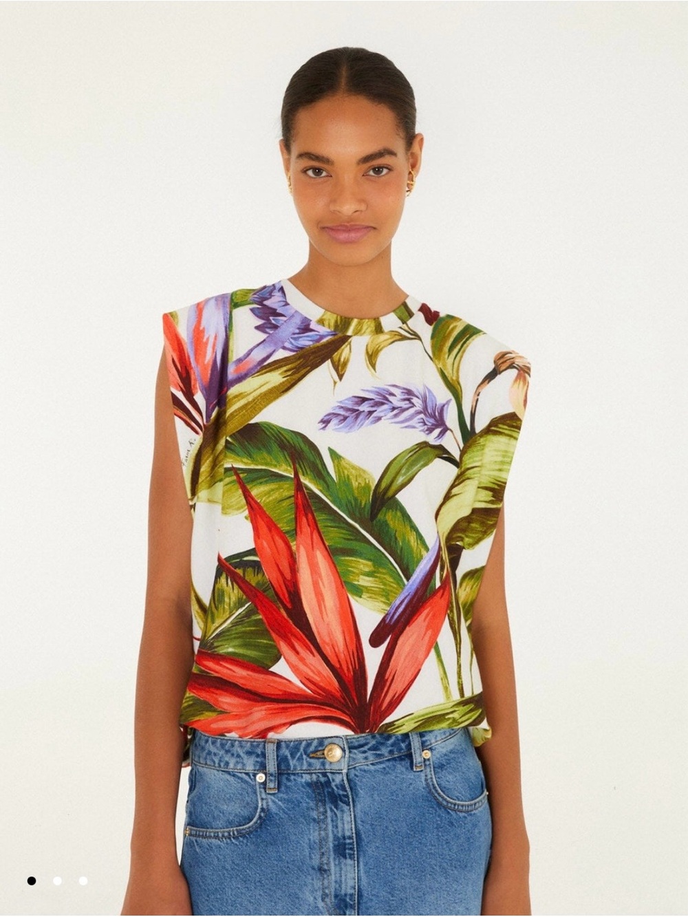 FARM Rio Sand Florart Tshirt Blouse sz small